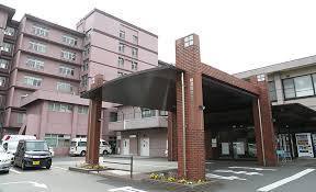 　横須賀市立うわまち病院（病院）／1997m　